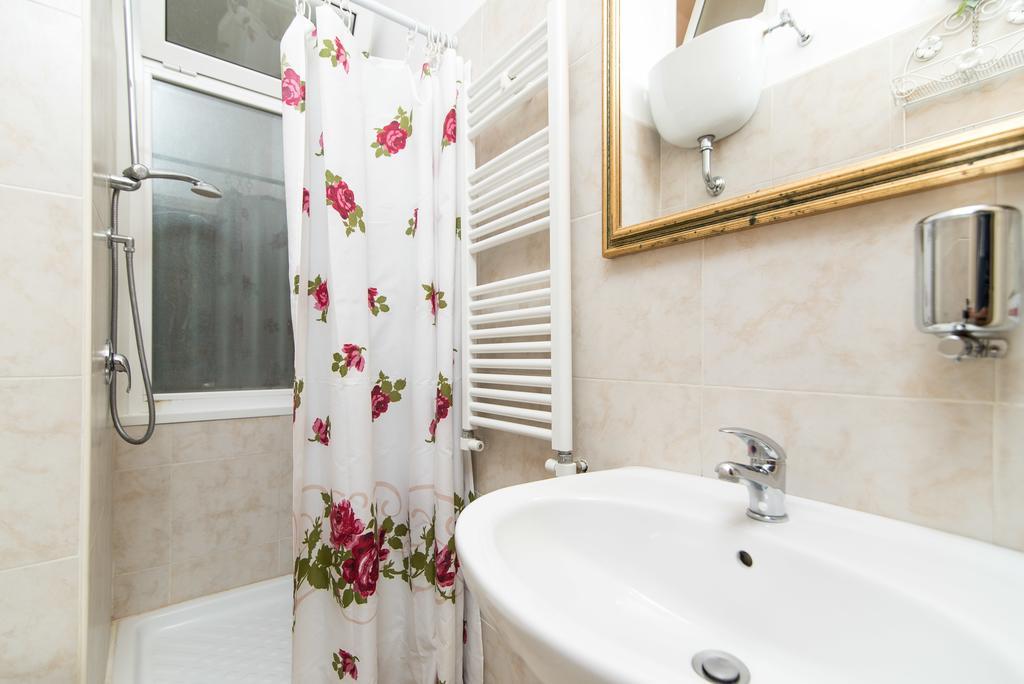 Le Rose B&B Rome Exterior photo